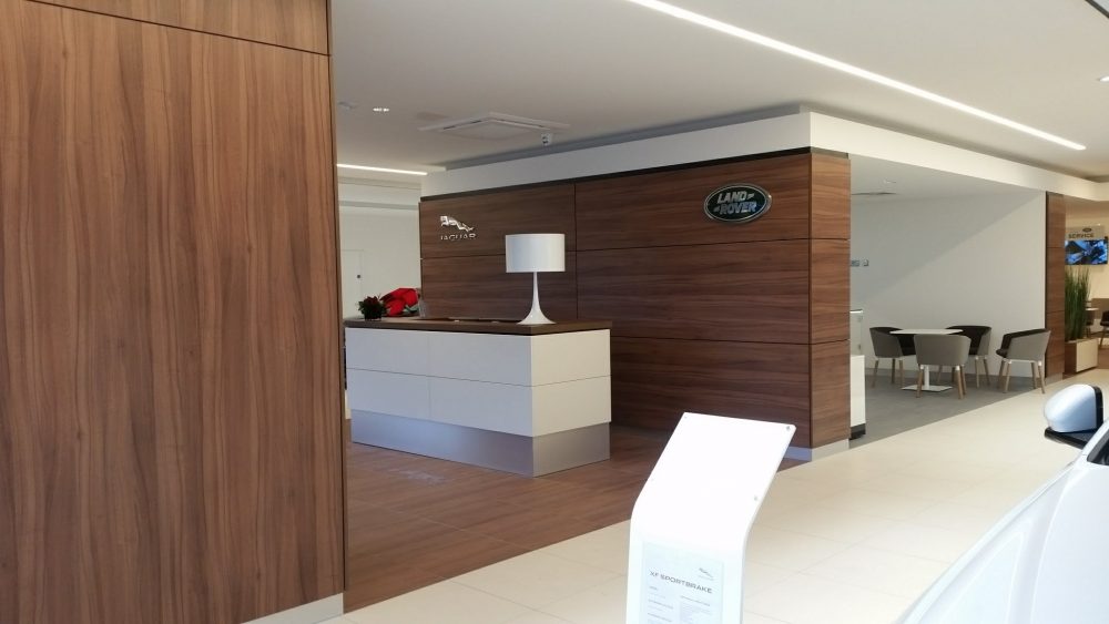 Landrover Refurbishment New showroom, office area and reception